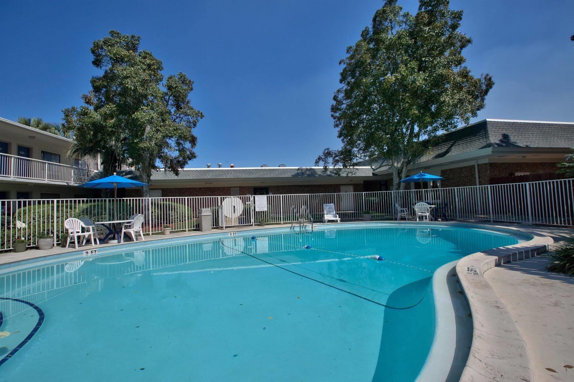 Motel 6-Tallahassee, Fl - Downtown Екстериор снимка